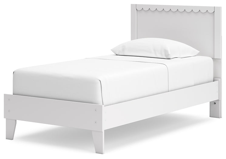 Ashley Express - Hallityn Twin Panel Platform Bed with Dresser, Chest and 2 Nightstands